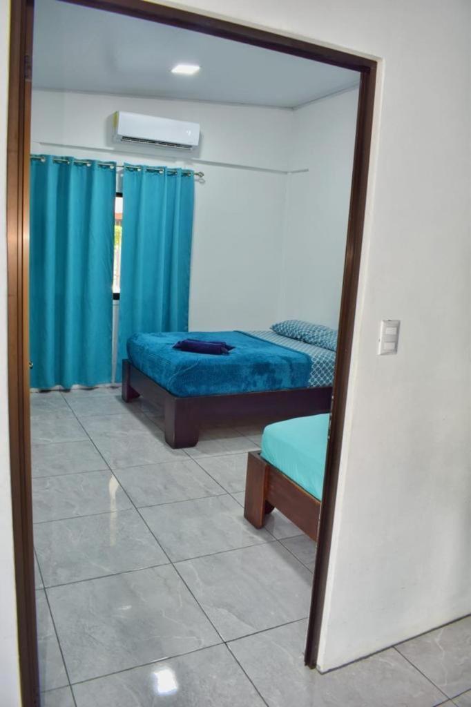 Cahuita Apartment By Angie Exterior foto