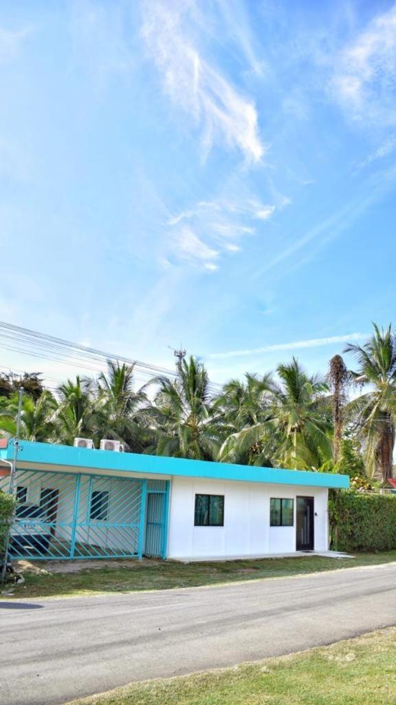 Cahuita Apartment By Angie Exterior foto